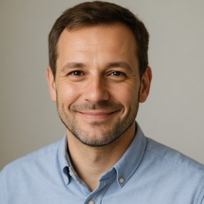 Stefan W.